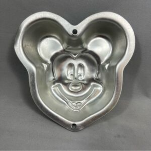 Wilton Disneyana Mickey Mouse Head Single Cake Pan Jello Mold